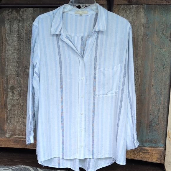 Side Stitch Tops - Side Stitch Linen Blend Blue & Metallic Striped Button Down - Women's Large